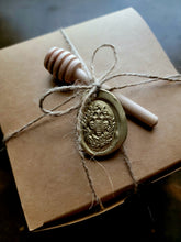 Load image into Gallery viewer, Bee Charmer Soap Gift Sets