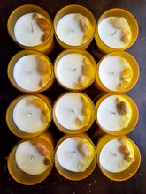 Load image into Gallery viewer, The Hive Handcrafted Candle & Wax Melts