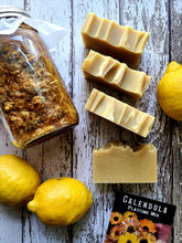 Load image into Gallery viewer, Calendula & Aloe Shampoo Bar